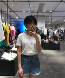 点击看大图 -八佰伴8008星级形象店