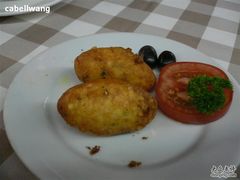 马介休球-船屋葡国餐厅