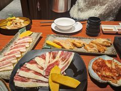 黑毛猪猪五花-山之屋炭火烧肉·生啤畅饮(大朗万科中央公园店)