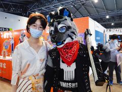 -东浩兰生上海世博展览馆