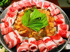 泡菜肥牛部队锅-春熙台韩国料理·章鱼肥牛(西丽店)