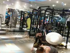 -康斐斯健身(银泰创意城店)