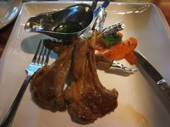 -湛江远扬YOUNG咖啡主题酒店(赤坎老街店)