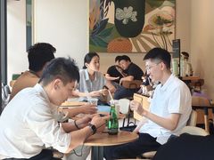 -星巴克(古美路店)