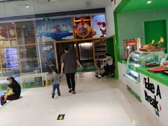 -爱睿思儿童早教亲子游泳(万象城店)