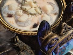 -老牌坊云南鱼豆花火锅(嵩山店)