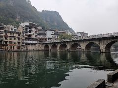 -古城苗家土菜馆(河景餐厅店)