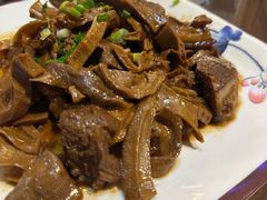 -缘来聚·徽菜名店(黄山宏村店)