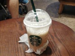 -星巴克臻选(上海长风大悦城店)