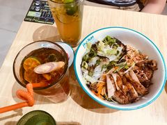 烤鸡扒配捞檬粉-越小品·越南餐厅(万科里店)