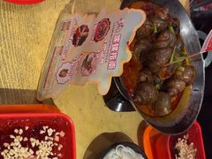 -老闵田螺馆·南昌特色小炒(梦时代店)