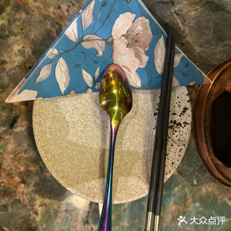 🔥排了三个小时，就为这一口地道的云南味！