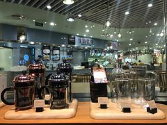 自助取餐区-星巴克臻选(广州太古汇店)