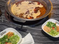 -老船舫·现做活鲜鱼馆(东郊记忆店)