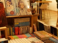 -猫的天空之城概念书店(杭州南宋御街店)