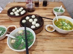 鸭血粉丝汤-佬钱湾仔(衣裳街店)