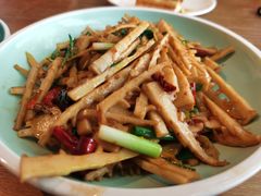 爆炒鲜竹笋-中8楼风尚云南菜(颐堤港店)