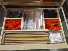 -海底捞火锅(海宁路店)