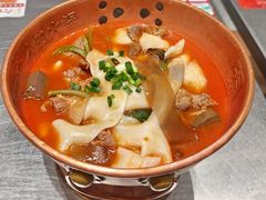 -成都你六姐·牛肉冒菜(上海杨浦合生汇店)