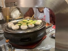 -围炉肉舍•炭烤活鳗•丹东海鲜烤肉(步行街店)