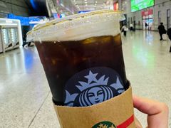 -星巴克(上海虹桥站2A检票口)