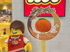 -王府井百货熙地港店