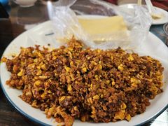 -雪湖煜辰鱼头老店(雪野湖店)
