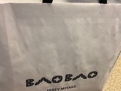 -三宅一生 (阪急梅田本店)