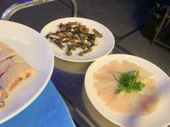 龙利鱼柳-千岛蚝高压锅生蚝·人参火锅(白云万达店)