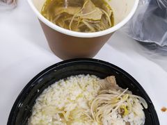 -汤小鲜和范小满·开胃爆炒小碗菜(右安门店)