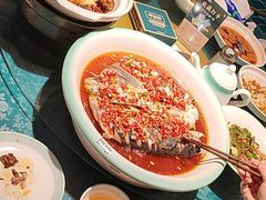 -呷湘厨·鱼汤捞饭·剁椒鱼头·辣椒炒肉(国家会展中心店)