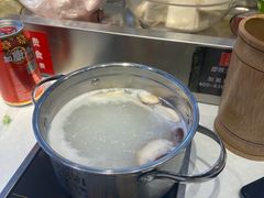 -百品聚旋转火锅(号外店)