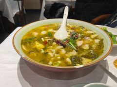 -江城小馆陕南妈妈菜·全球旅行餐厅(钟楼店)