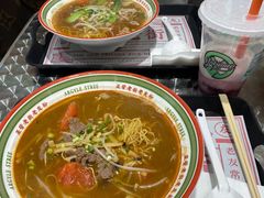 -亚皆老街南宁老友粉·米粉(印象城店)