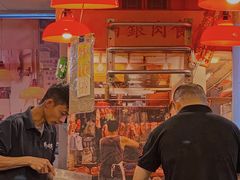 大堂-鲜入围煮花胶鸡海鲜火锅