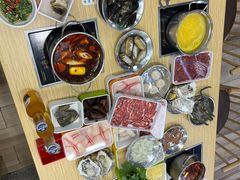 -杨老板·海鲜集市火锅·鲜切牛肉(中防万宝店)