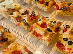 -VERIE BAKEHOUSE