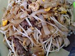 牛肉鸡蛋炒牛河-贞姨美食·老字号海鲜大排档