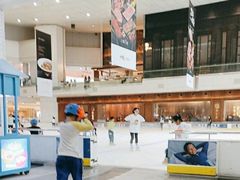 -冰纷万象滑冰场(深圳万象城店)