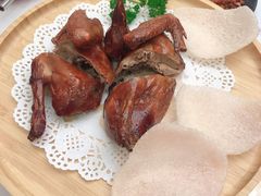 秘制脆皮乳鸽-避风塘·金牌店·夜宵(金玉兰店)