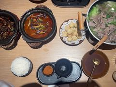 -川堂风·跷脚牛肉·乐山爆炒(宝山日月光店)