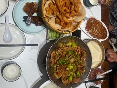 -梅利汴京烤鸭•开封豫菜地标店(东大街店)