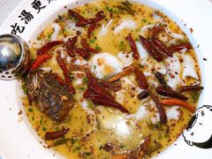 -江渔儿酸菜鱼(港湾1号店)