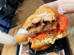 -The Habit Burger Grill 哈比特汉堡(世博店)