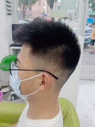 -沐染造型专业烫发染发
