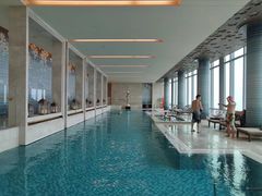 -成都华尔道夫酒店游泳池