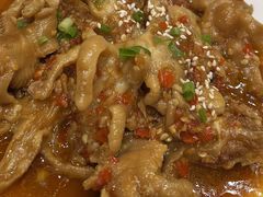 蒜香鸡脚-浩海火烧云傣家菜(京广店)