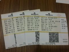 -英皇UA电影城(虹桥天地店)