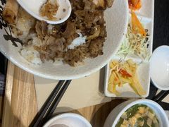 -熊吞·大碗丼烧肉饭(西市场嘉华店)