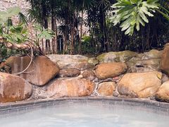 -融汇温泉